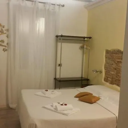 Navona First Pensjonat 2*