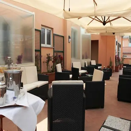 Augusta Lucilla Palace Hotel Rome