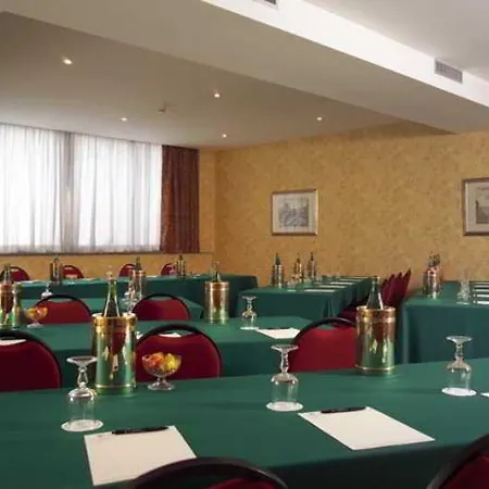Appia Park 4* רומא