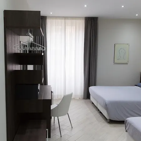 Venustas Hotel 3*