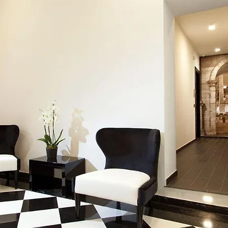 Hotel Class House Residenza 2*