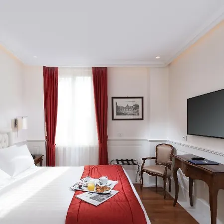 Hotel Degli Artisti 4*