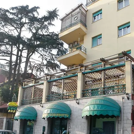 Antico Acquedotto 3* Řím