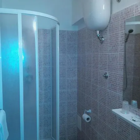 Hotel Concorde 2*