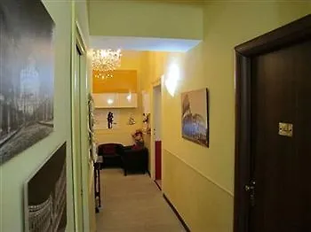 Bed & Breakfast Hold - Luxury 2*