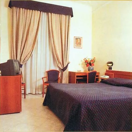 Otel Orbis 2*