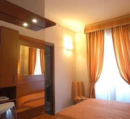 Otel Orbis 2*