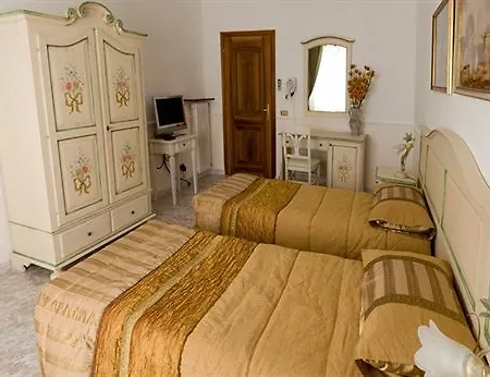 Otel Cupido 3*