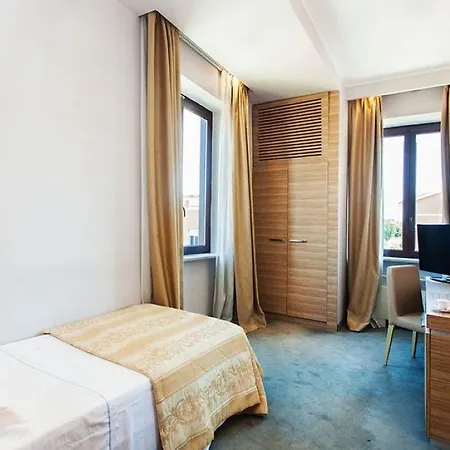 Garden Area Eur 4* Рим