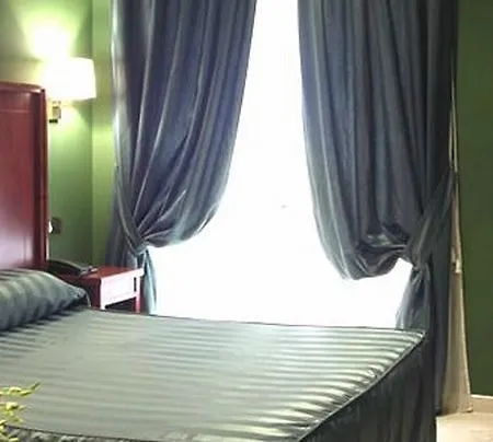 Hotel Taormina 2*