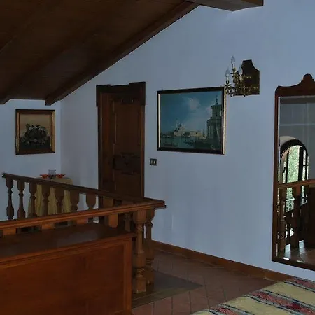 Aparthotel Casale Mostacciano 3*