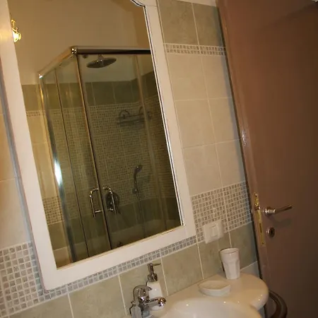 Mirella's Trastevere Apartment Rome