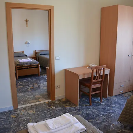 Gasthof Madre Chiara Domus Rom