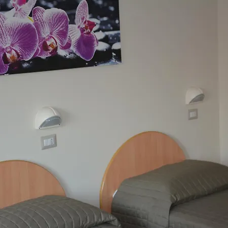 Gasthof Madre Chiara Domus 3*