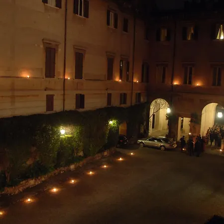 Guest house Relais Palazzo Orsini *