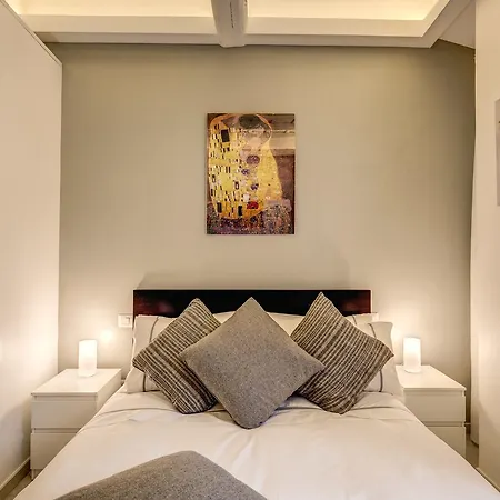 Dimore Costaguti Guest house
