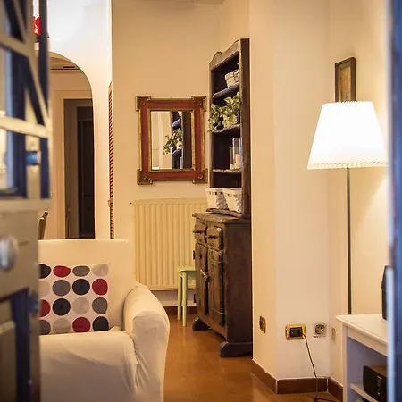 Apartment In Panieri Terrace