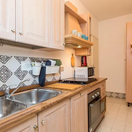 Apartment In Panieri Terrace *