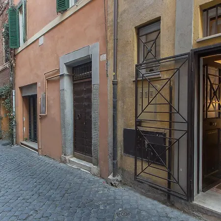 Apartment In Panieri Terrace Rome