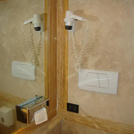 Park Cassia Hotel 4*