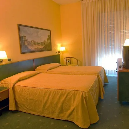 Carlo Magno Hotel 3*