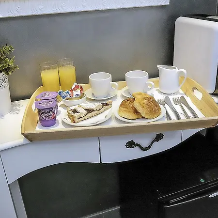 Relais Cavour 2* Řím