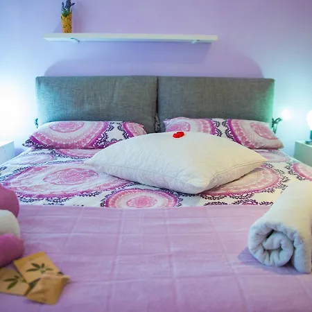 Green Line Bed & Breakfast *