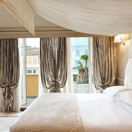 Hotel Barocco 4*