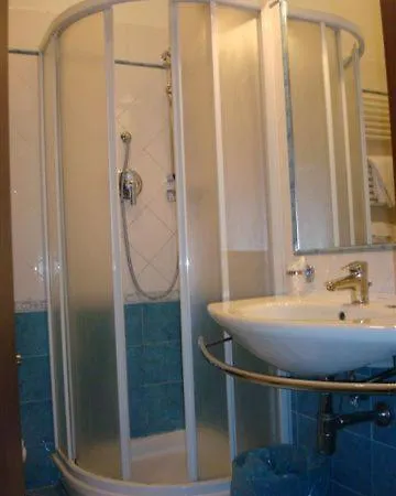 Hotel Dina Roma