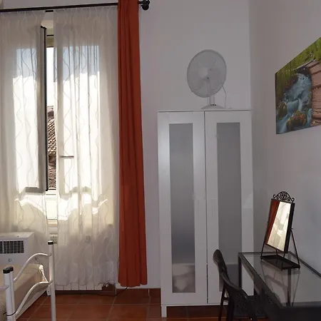 Rose Santamaria Guest house