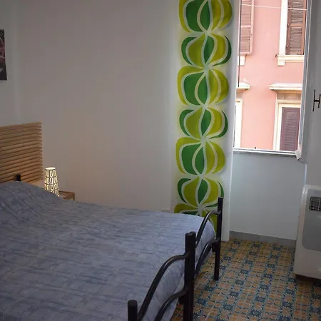 Rose Santamaria 3* Rome