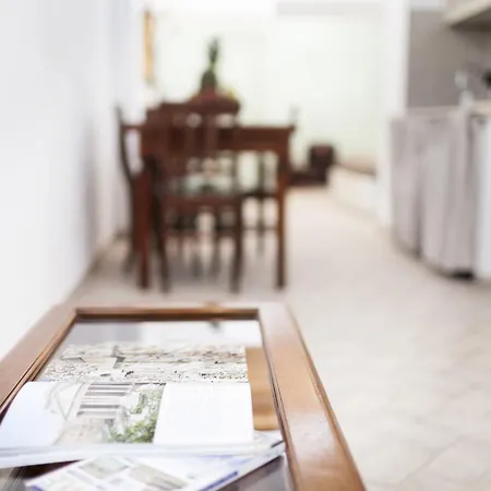 Tritone 91 Apartment Rome