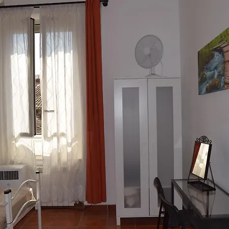 Paolina Rooms Bed & Breakfast