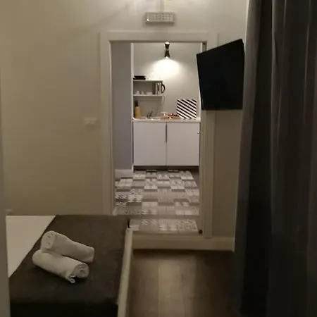 招待所 阿科德拉佩斯旅馆 2*