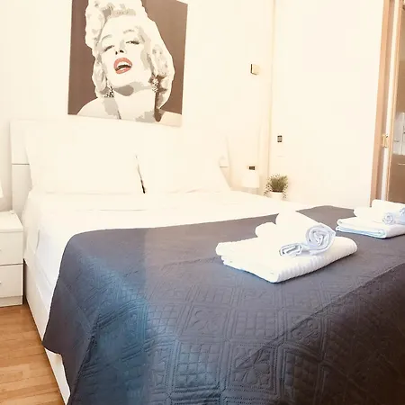 Giulio Cesare Luxury Apartment *