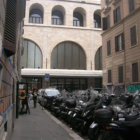 Oda ve Kahvaltı Clarian Roma