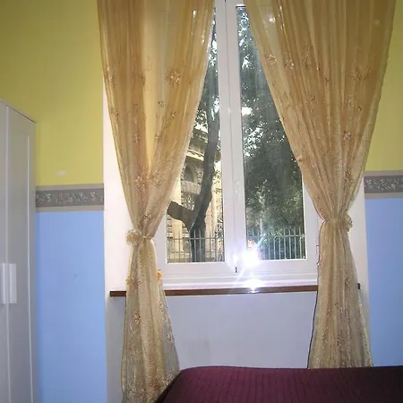 Qindajie House Bed & Breakfast Rome