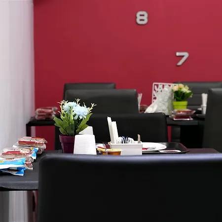 Tiburtina Royal Guest house