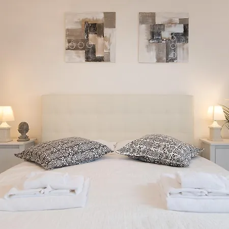 Guest house White Borgo
