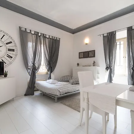 White Borgo Guest house Rome
