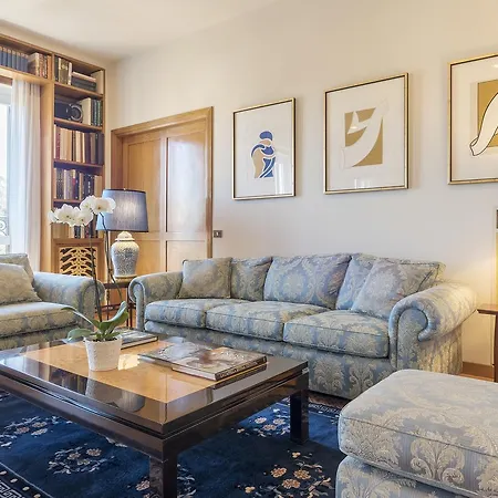 Borghese Luxury Terrace Guest house Rome