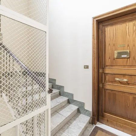 Borghese Luxury Terrace Guest house Rome