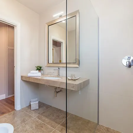 Borghese Luxury Terrace Guest house