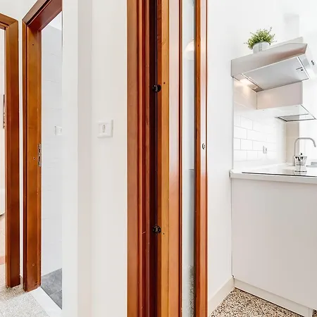 Sinuessa In Laterano Апартаменты