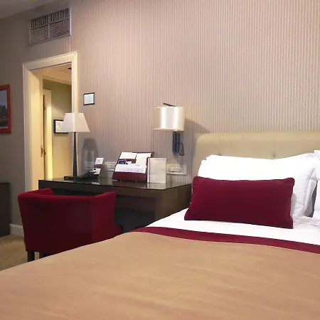 Dei Borgognoni Hotel 4*