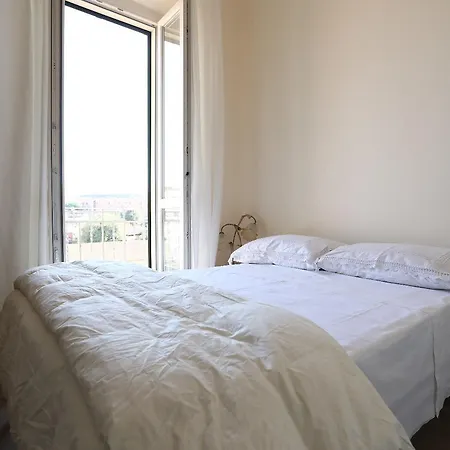 Apartment Domus Alba Al Colosseo *