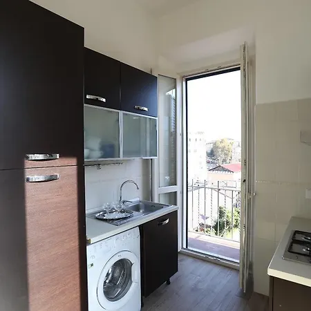 Apartment Domus Alba Al Colosseo *