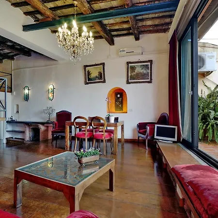 Vicolo Del Bologna Terrace Loft Apartment