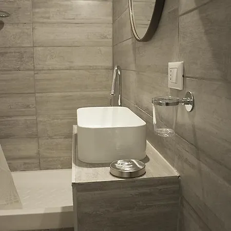Hotel Agora 3*