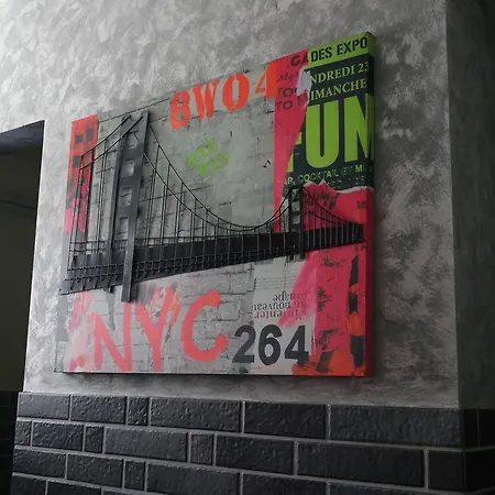 Agora Hotel 3*